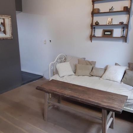Maison Cosy Au Centre De Nivelles - Videosurveillance Exterieure Zewnętrze zdjęcie